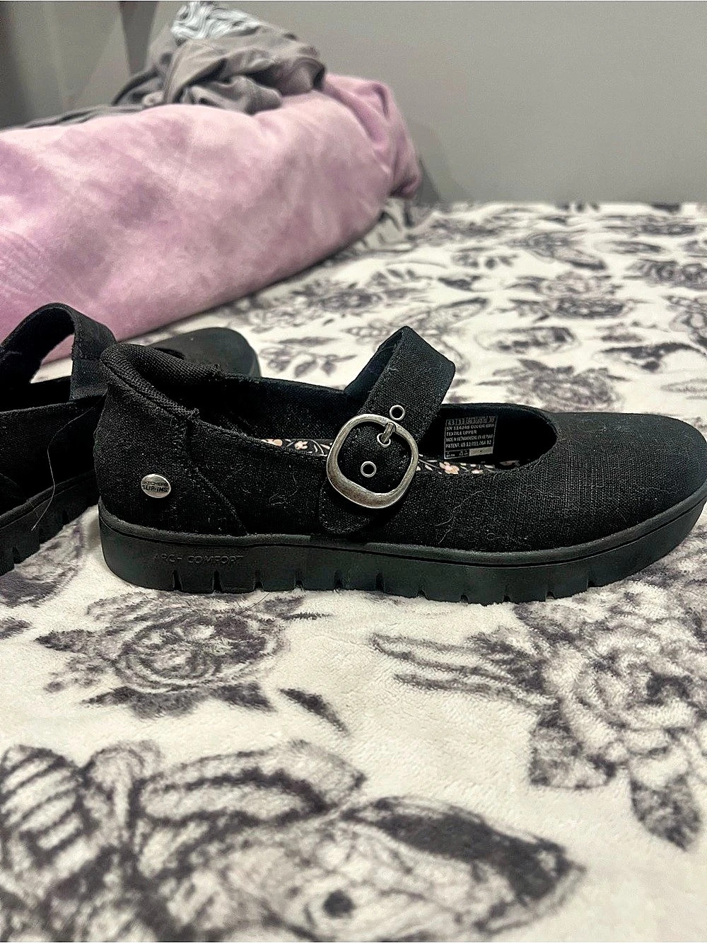 Skechers Hands Free Slip-ins: BOBS Arch Comfort - Mary Jane’s